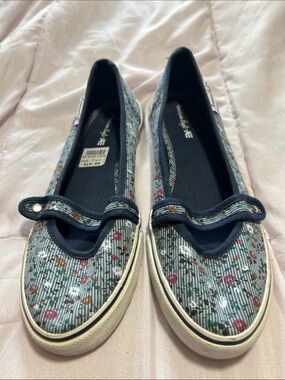 American Eagle Outfitters Navy Floral Print Slip-On Sneakers with Ivory Soles